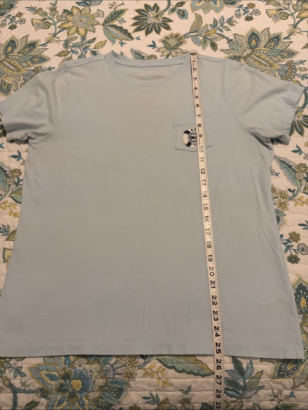 Vineyard Vines light blue t-shirt w/ pocket, size L. - Picture 7 of 10